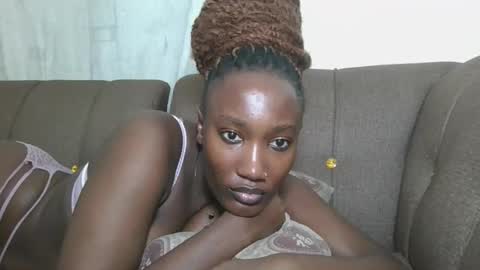 Snapshot of missprettygal chatting on 09-11-25, 02:50 pretty gal online show from 09-11-25, 02:50