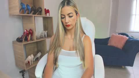 Miss Rhodes online show from 03-03-25, 08:00