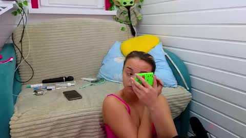 . online show from 11-07-25, 06:46