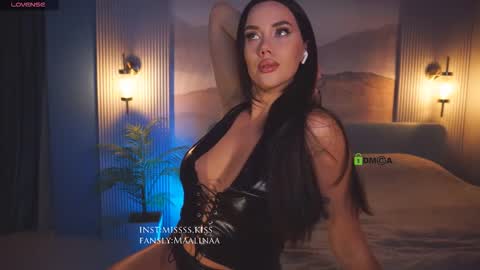 Missss kiss online show from 10-15-25, 07:14