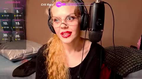 Tacodeluxe online show from 11-21-25, 09:24