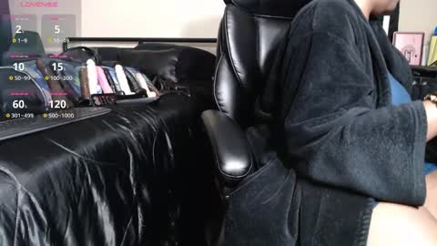 Snapshot of misstajaa chatting on 10-20-25, 12:49 MissTajaa online show from 10-20-25, 12:49