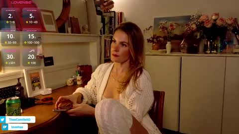 Snapshot of misstheacamille chatting on 11-24-25, 02:22 MissThea online show from 11-24-25, 02:22