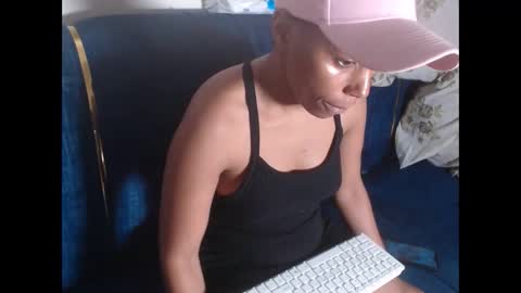 missthighsohmy online show from 01-15-25, 07:55