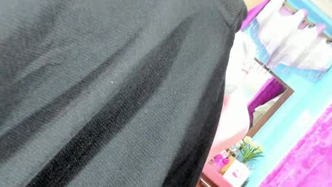 missvalentine18 online show from 12-06-24, 02:06