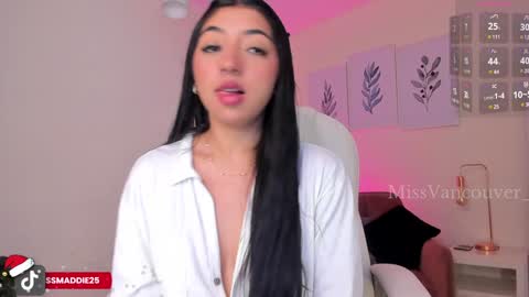 Mafe Jimenez online show from 12-17-24, 12:23