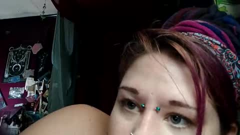 missxmoth444 online show from 11-14-25, 04:22