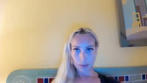 Missy matrix online show from 11-22-25, 05:01