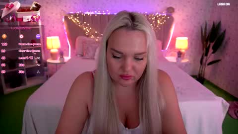 Snapshot of missyymarty chatting on 11-03-25, 03:02 missyymarty online show from 11-03-25, 03:02