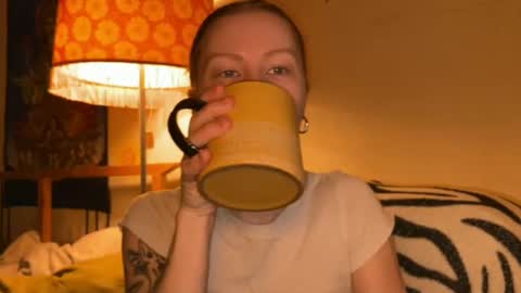 Zlata online show from 03-10-25, 03:56