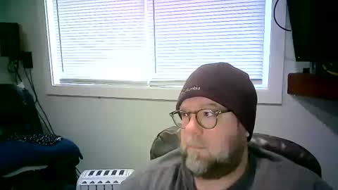 Mr. Happy online show from 02-06-25, 06:24