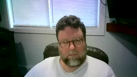 Mr. Happy online show from 02-13-25, 12:24