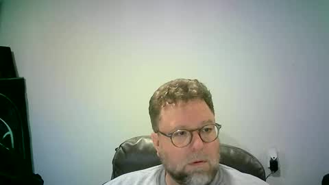 Mr. Happy online show from 10-13-25, 06:57