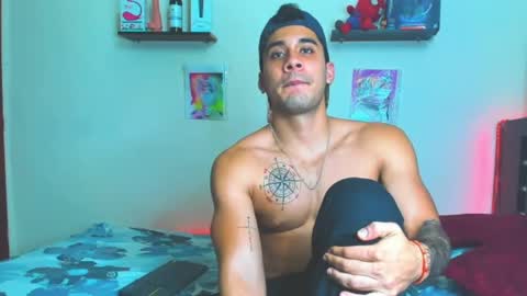 Snapshot of mister_latino27 chatting on 03-04-25, 01:34 Mster online show from 03-04-25, 01:34