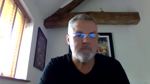 Misterblivs online show from 10-26-25, 10:32