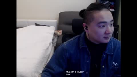 Eric online show from 11-25-25, 08:20