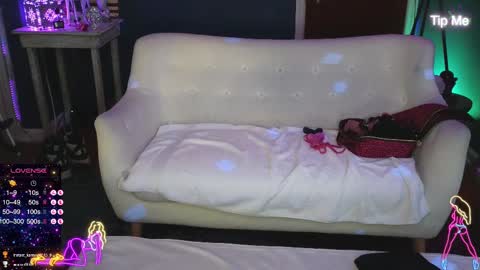 Snapshot of mistermikey24 chatting on 02-01-25, 07:47 Mikey Jerkoff online show from 02-01-25, 07:47