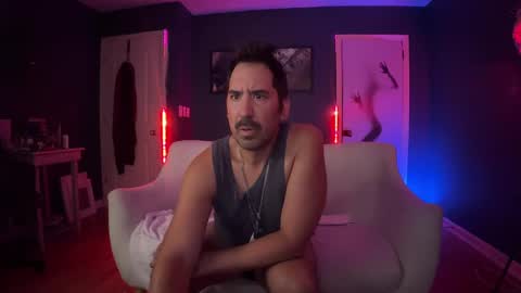 Snapshot of mistermikey24 chatting on 09-19-25, 09:00 Mikey Jerkoff online show from 09-19-25, 09:00