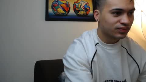 Snapshot of mistery25dg chatting on 09-12-25, 07:30 ANDR online show from 09-12-25, 07:30