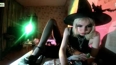 mistr_daria_femdom online show from 10-21-25, 05:57