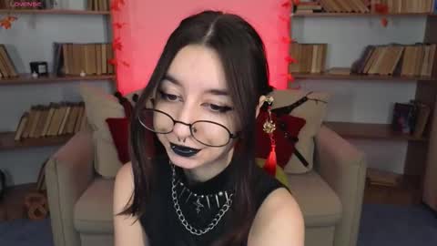 Marcelline online show from 09-20-25, 10:05
