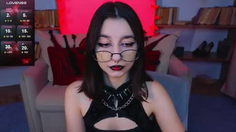 Marcelline online show from 09-30-25, 05:56