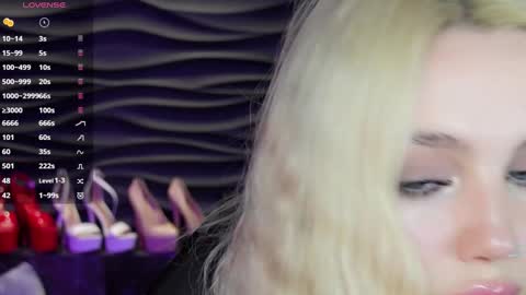 Darsy online show from 12-14-24, 06:02