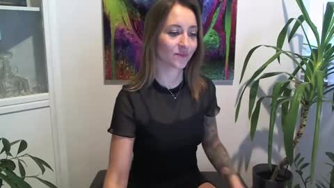 Snapshot of mistress_kasandrra chatting on 01-09-25, 11:36 Mistress Cassie - Cash online show from 01-09-25, 11:36