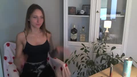 Snapshot of mistress_kasandrra chatting on 02-05-25, 01:00 Mistress Cassie - Cash online show from 02-05-25, 01:00