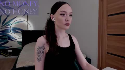 Mistress Mia online show from 01-19-26, 04:38