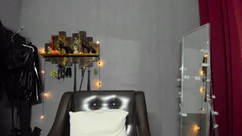 Mistress Pamela online show from 01-12-25, 05:34
