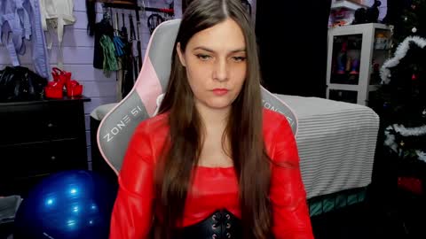 Snapshot of mistress_priest chatting on 12-05-24, 08:11 Dirty Priest and Ivi online show from 12-05-24, 08:11