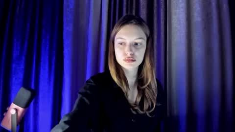 Snapshot of mistresselizy chatting on 10-09-25, 07:01 mistresselizy online show from 10-09-25, 07:01