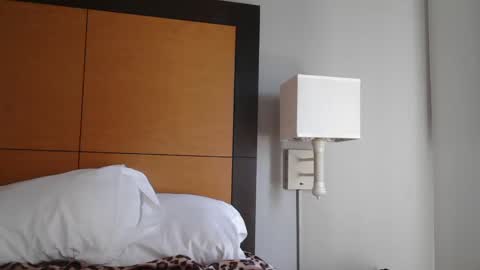 Snapshot of mistresskorabell chatting on 03-03-25, 06:12 Mistress Kora Bell online show from 03-03-25, 06:12