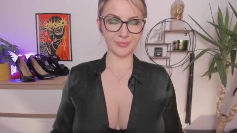 SANDY online show from 12-04-24, 02:59