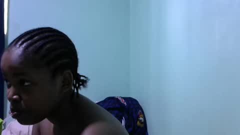 misty_shee online show from 02-05-25, 08:00