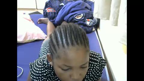 misty_shee online show from 02-10-25, 05:14