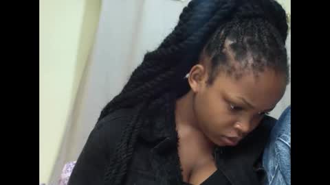 Snapshot of misty_shee chatting on 11-09-25, 04:27 misty_shee online show from 11-09-25, 04:27