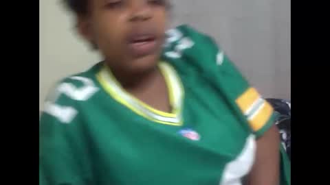 Snapshot of misty_shee chatting on 11-17-25, 07:47 misty_shee online show from 11-17-25, 07:47