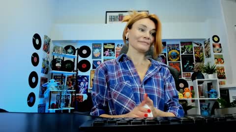 MistyBarnes NONUDE MODEL online show from 12-16-24, 03:43