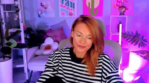 MistyBarnes NONUDE MODEL online show from 10-12-25, 02:16