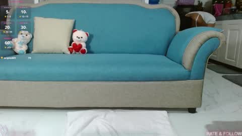 Snapshot of misumi_and_jason chatting on 10-18-25, 06:30 MisumiJason online show from 10-18-25, 06:30