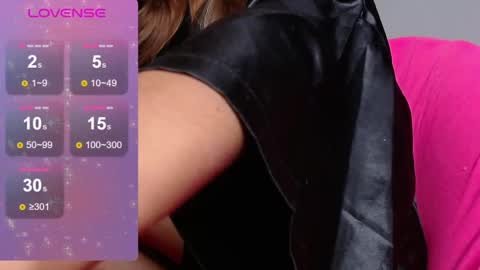 Snapshot of mitchwilson1 chatting on 02-20-25, 03:23 mitchwilson1 online show from 02-20-25, 03:23