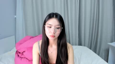   MIa   online show from 02-26-25, 05:39