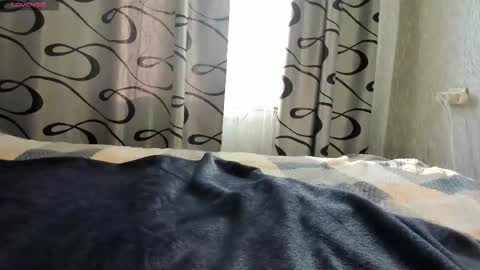 Snapshot of miya_mayame chatting on 10-09-25, 02:53 Miya online show from 10-09-25, 02:53