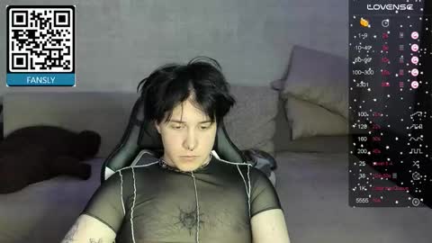 MeowMiku online show from 09-29-25, 06:13