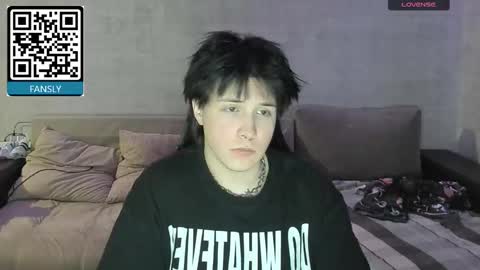 MeowMiku online show from 11-20-25, 09:14