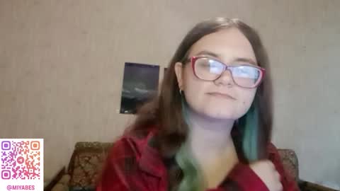 Milana online show from 09-23-25, 01:36