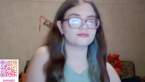 Milana online show from 11-25-25, 03:17