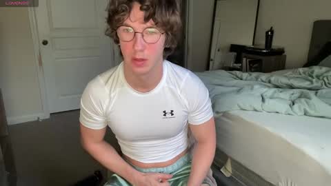 Leo online show from 12-17-25, 12:33